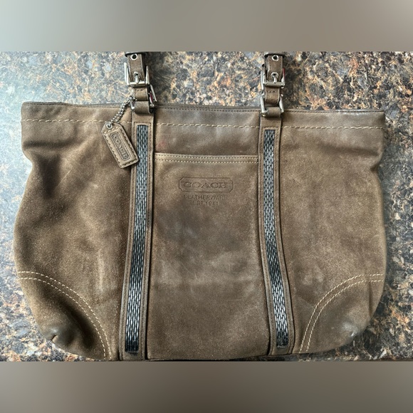 2005 Vintage Coach brown suede handbag/shoulder bag - Picture 1 of 13